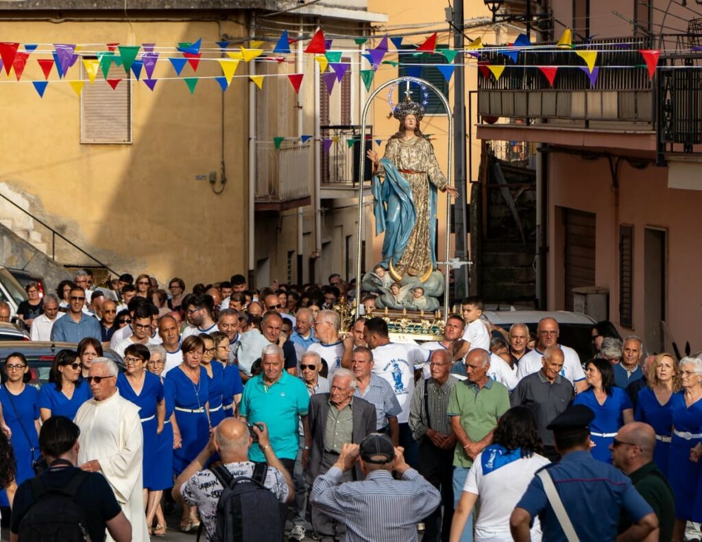 Statua Madonna Arasì